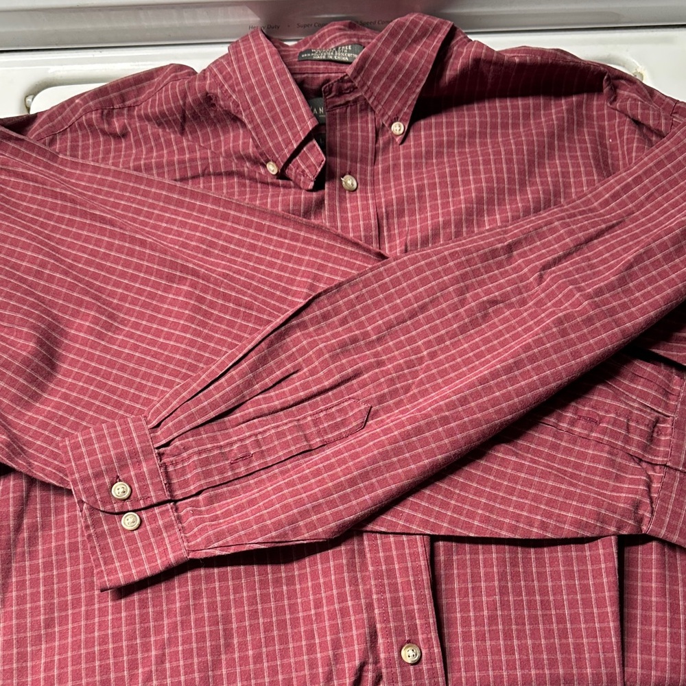 Van Heusen Burgundy Plaid Button Down Shirt
